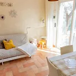 Leto's In - Parking & Garden * Sanremo