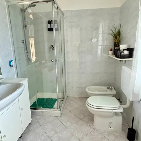 Apartamento Leto's In - Parking & Garden