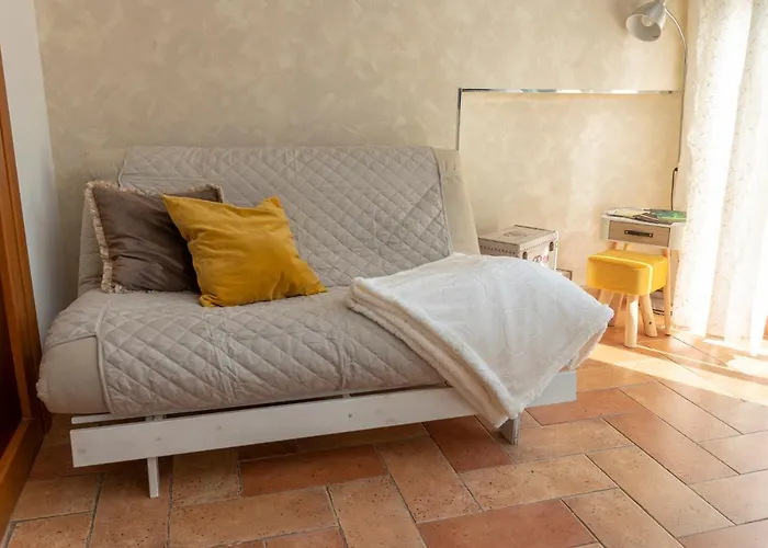 Leto's In - Parking & Garden * San Remo
