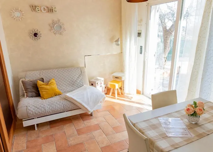 Leto's In - Parking & Garden * San Remo
